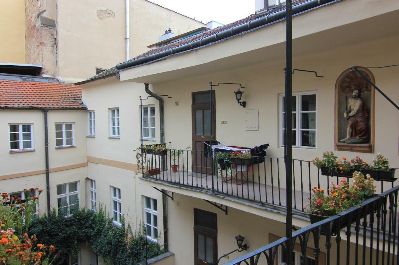 Mala Strana Apartment 1 布拉格 外观 照片